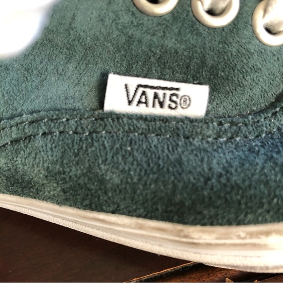 VANS Green Suede low-top Sneakers (size 9.0 Men/ 10.5 Women) - Picture 9 of 10